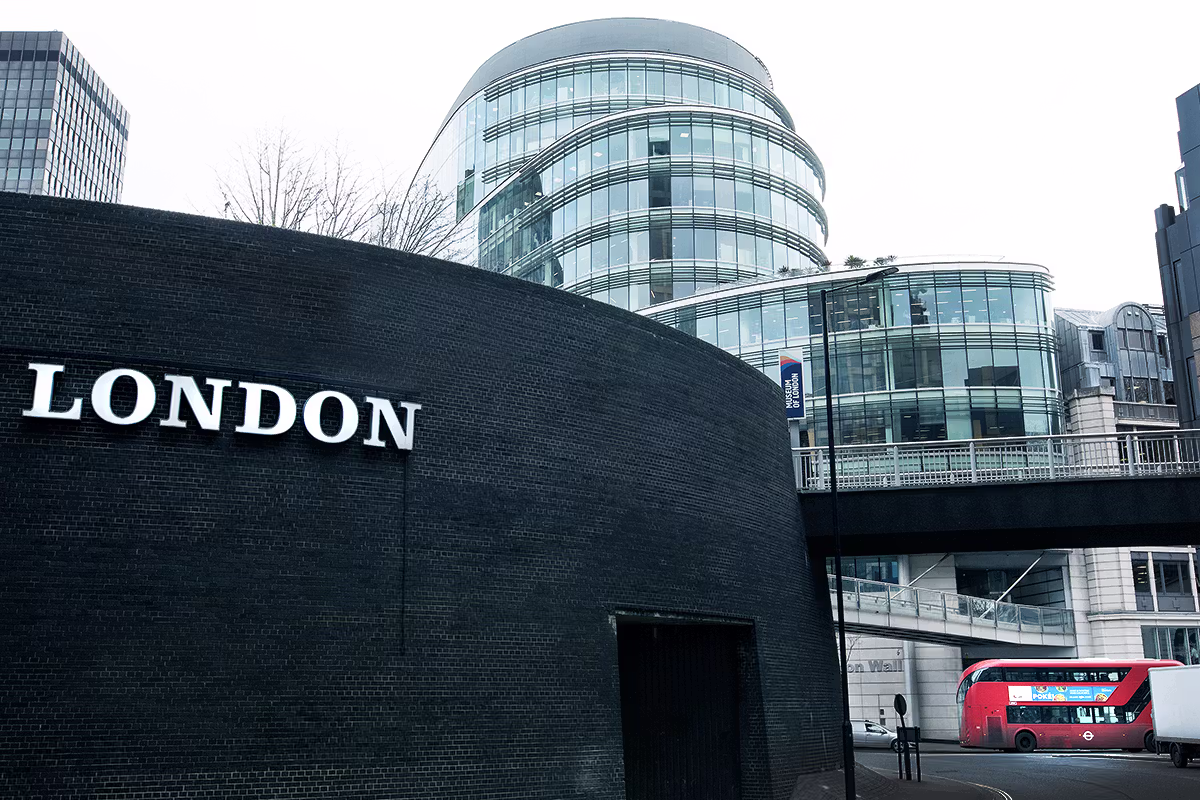 London business location detail with London signage and modern office architecture